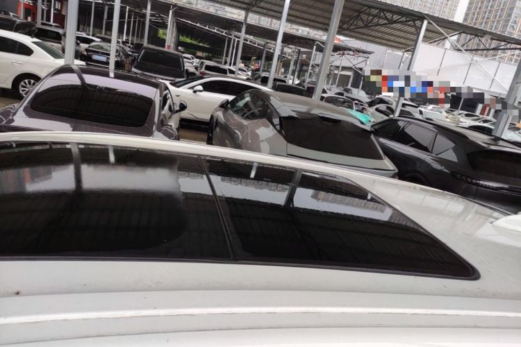 Used Buick GL6 2018 18T 6-Seater Luxury Model Roof
