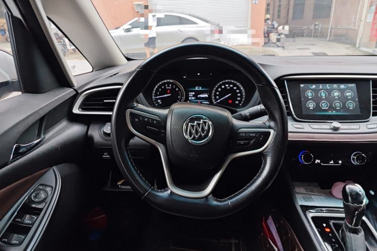 Used Buick GL6 2018 18T 6-Seater Prestige Model Steering Wheel