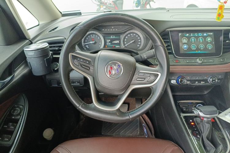 Used Buick GL6 2018 18T 6-Seater Prestige Model Steering Wheel
