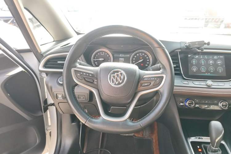 Used Buick GL6 2018 18T 6-Seater Luxury Model Steering Wheel