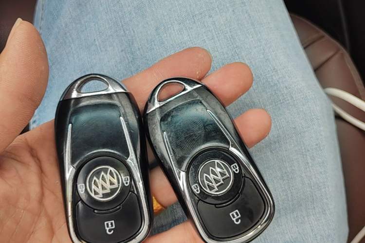 Used Buick GL6 2018 18T 6-Seater Prestige Model Vehicle Key