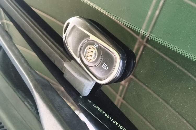 Used Buick GL6 2018 18T 6-Seater Prestige Model Vehicle Key