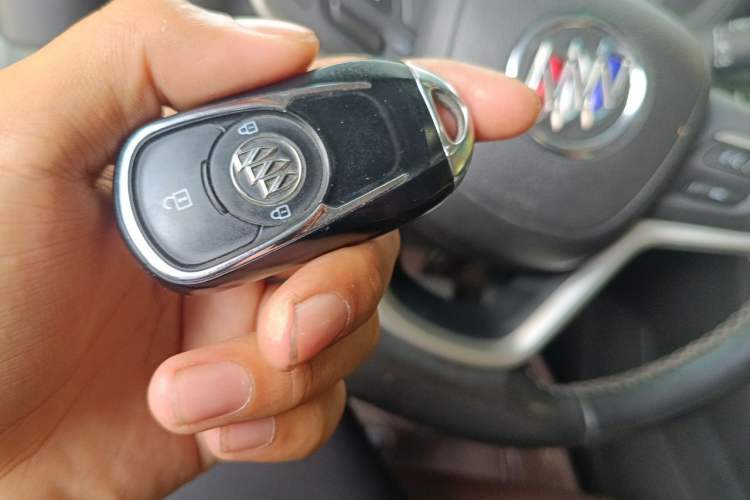 Used Buick GL6 2018 18T 6-Seater Prestige Model Vehicle Key