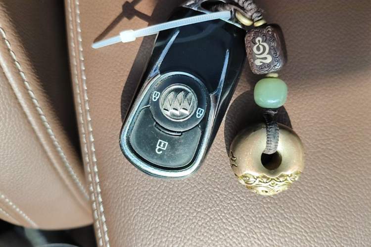 Used Buick GL6 2018 18T 6-Seater Luxury Model Vehicle Key