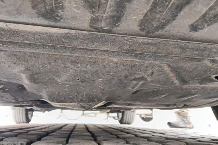 Used Buick GL6 2018 18T 6-Seater Elite Model Chassis Front