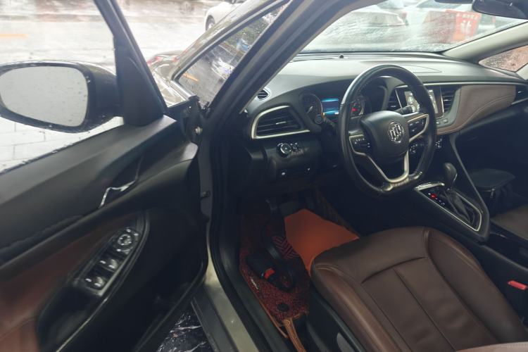 Used Buick GL6 2018 18T 6-Seater Luxury Model Driver Seat
