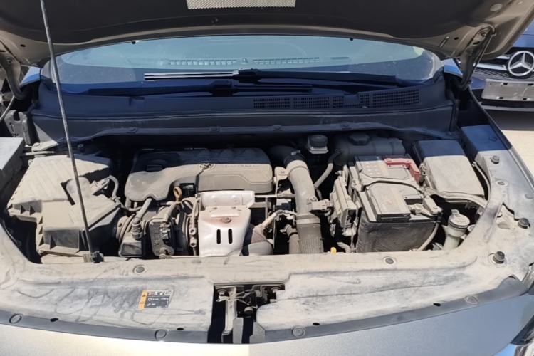 Used Buick GL6 2018 18T 6-Seater Prestige Model Engine Bay