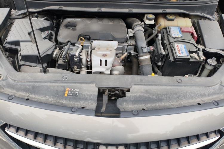 Used Buick GL6 2018 18T 6-Seater Prestige Model Engine Bay
