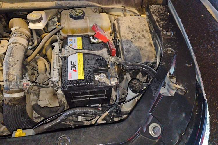 Used Buick GL6 2018 18T 5-Seater Elite Version Engine Bay Left
