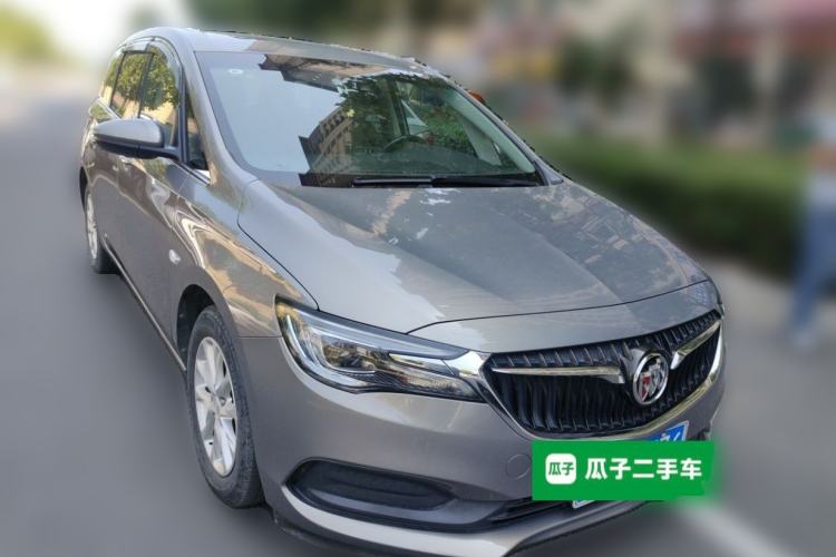 Used Buick GL6 2018 18T 6-Seater Luxury Model Front Right 45 Deg