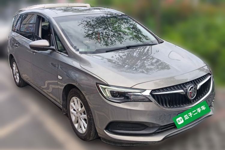 Used Buick GL6 2018 18T 6-Seater Elite Model Front Right 45 Deg