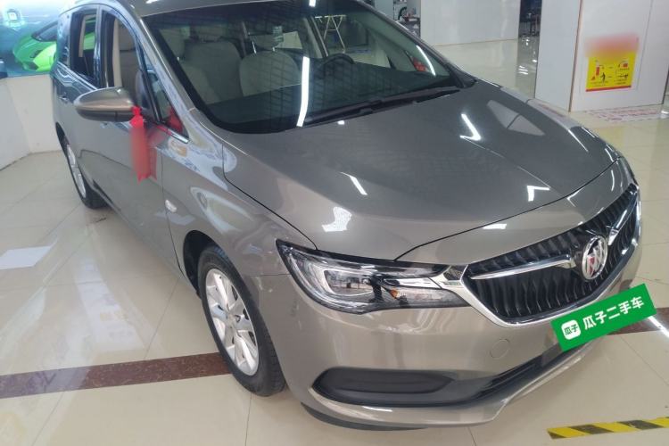 Used Buick GL6 2018 18T 6-Seater Elite Model Front Right 45 Deg