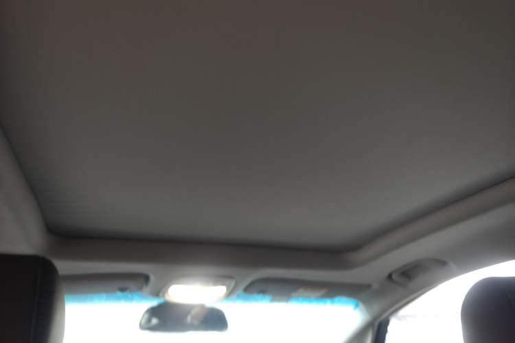 Used Buick GL6 2018 18T 6-Seater Luxury Model Headliner