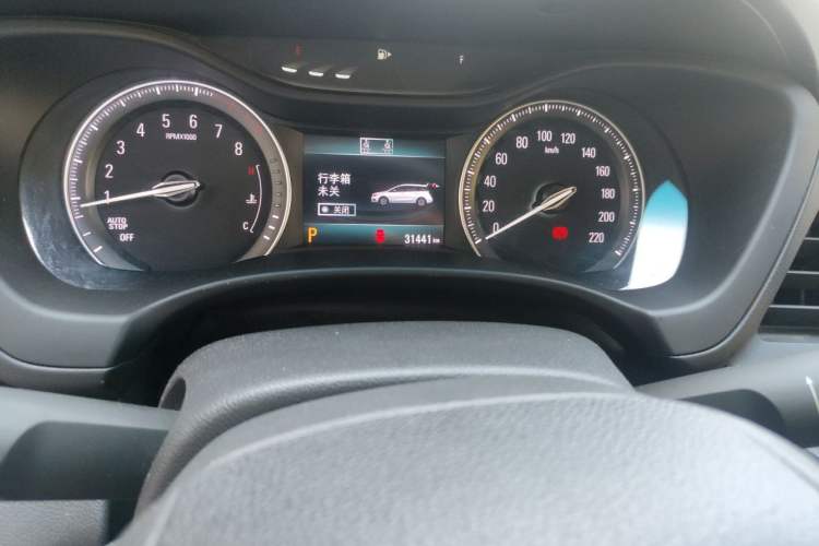 Used Buick GL6 2018 18T 6-Seater Luxury Model Instrument Cluster