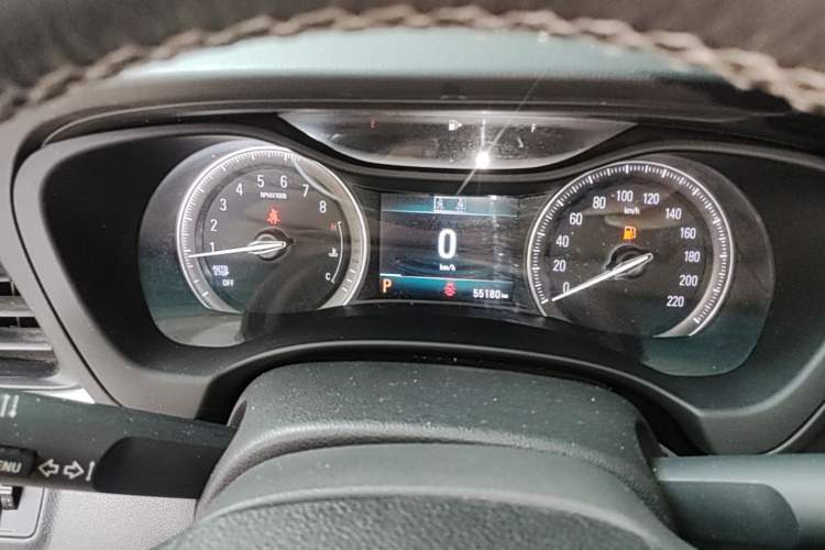 Used Buick GL6 2018 18T 6-Seater Luxury Model Instrument Cluster