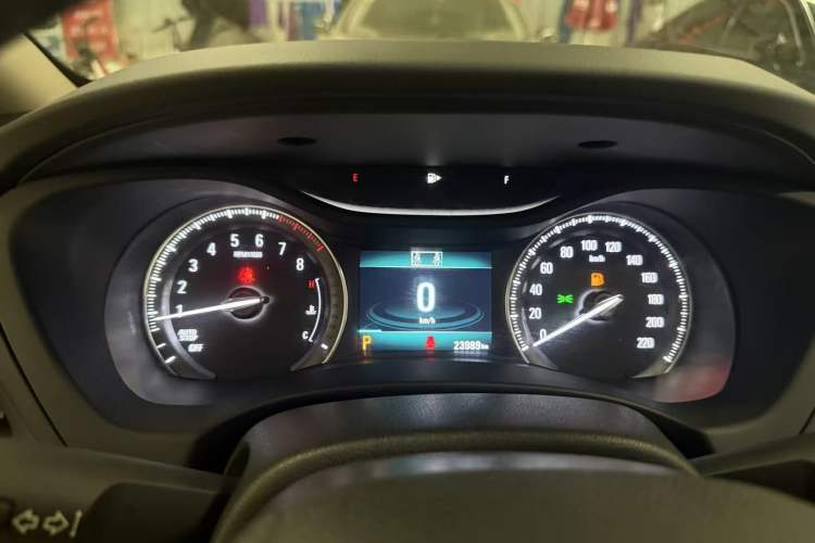 Used Buick GL6 2018 18T 6-Seater Elite Model Instrument Cluster