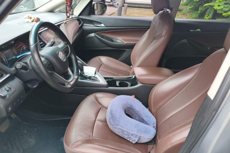 Used Buick GL6 2018 18T 6-Seater Prestige Model Left Front Seat