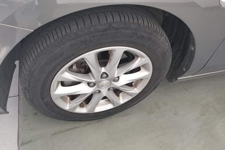 Used Buick GL6 2018 18T 6-Seater Luxury Model Left Front Wheel Hub