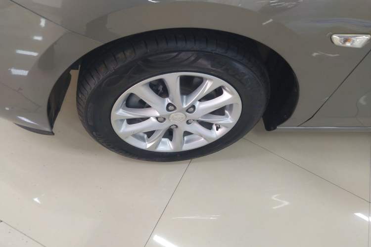 Used Buick GL6 2018 18T 6-Seater Elite Model Left Front Wheel Hub