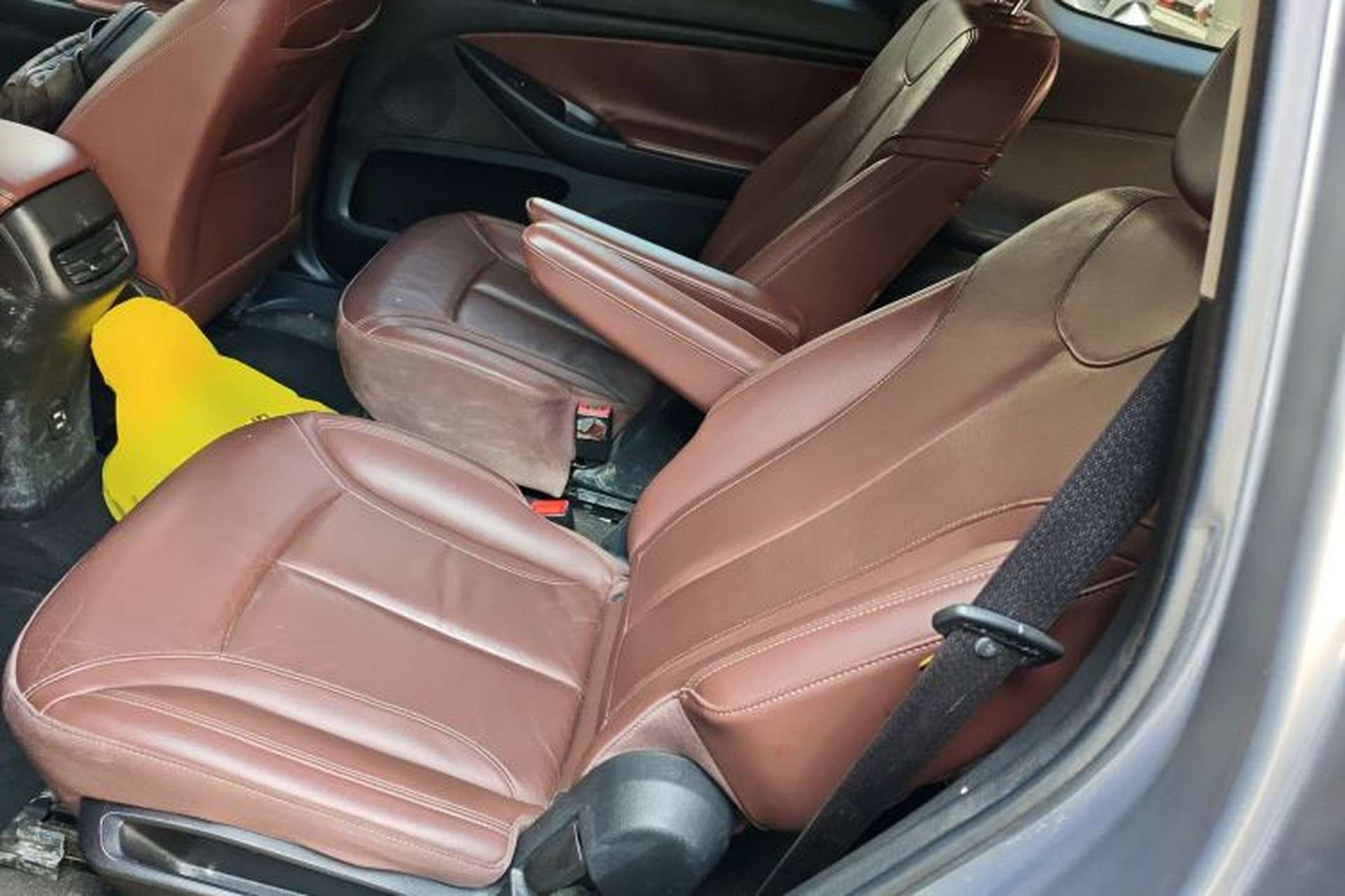 Used Buick GL6 2018 18T 6-Seater Prestige Model Left Rear Seat