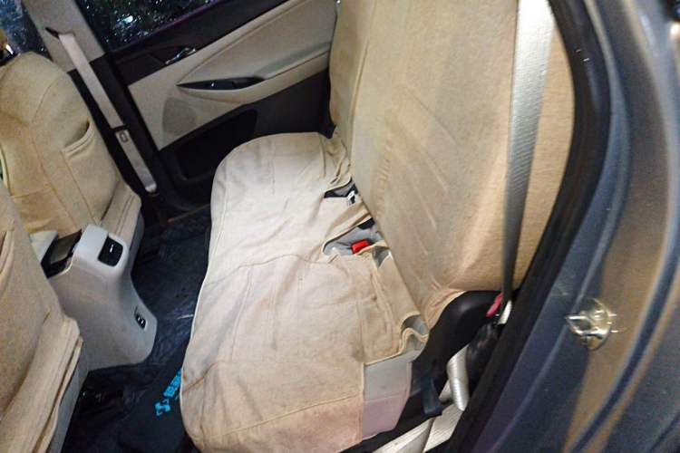 Used Buick GL6 2018 18T 5-Seater Elite Version Left Rear Seat