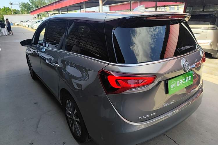 Used Buick GL6 2018 18T 6-Seater Prestige Model Rear Left 45 Deg