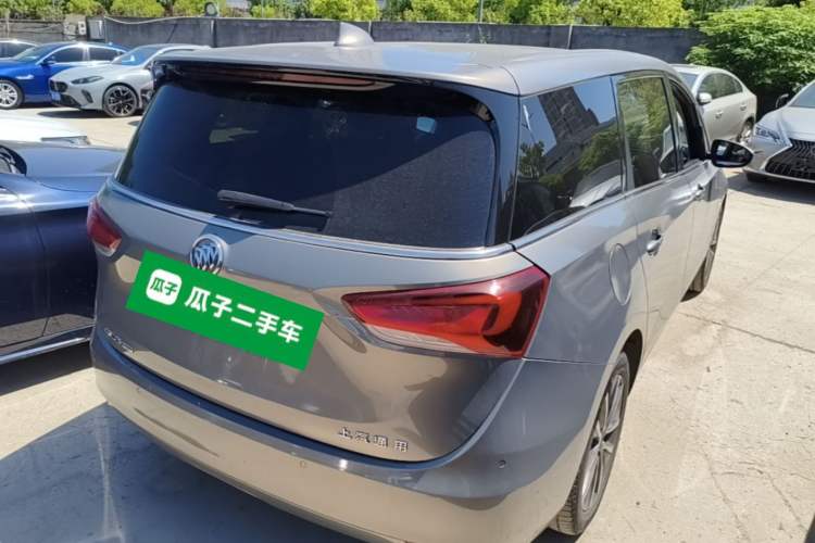 Used Buick GL6 2018 18T 6-Seater Prestige Model Rear Right 45 Deg