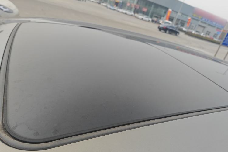 Used Buick GL6 2018 18T 6-Seater Prestige Model Roof