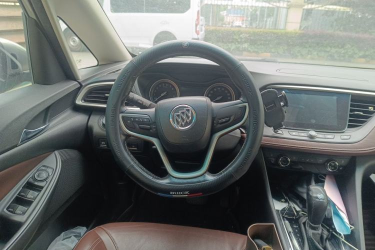 Used Buick GL6 2018 18T 6-Seater Prestige Model Steering Wheel