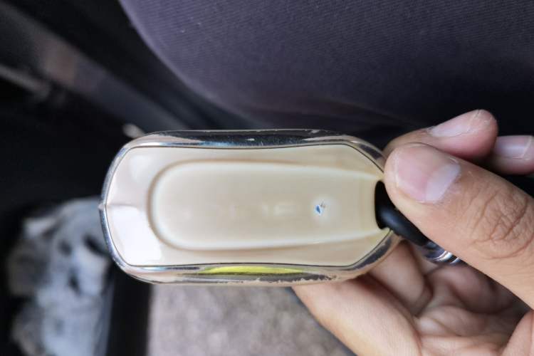 Used Buick GL6 2018 18T 6-Seater Luxury Model Vehicle Key
