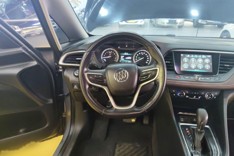 Used Buick GL6 2019 18T 6-Seater Connected Luxury Version China VI Standard Steering Wheel