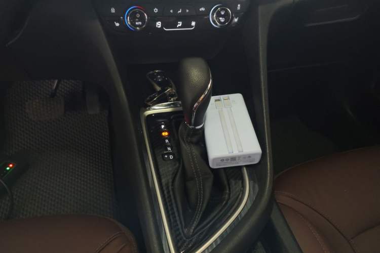 Used Buick GL6 2019 18T 6-Seater Connected Luxury Version China V Standard Gear Lever