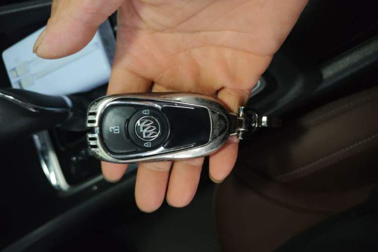 Used Buick GL6 2019 18T 6-Seater Connected Luxury Version China V Standard Interior 1