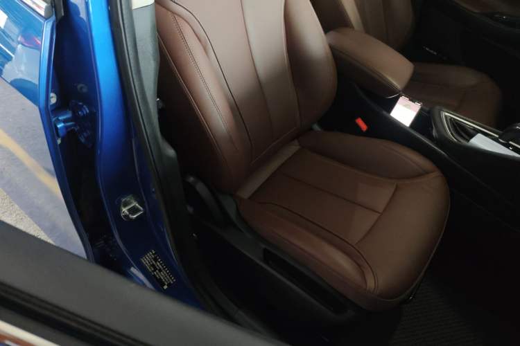 Used Buick GL6 2019 18T 6-Seater Connected Luxury Version China V Standard Right Front Seat