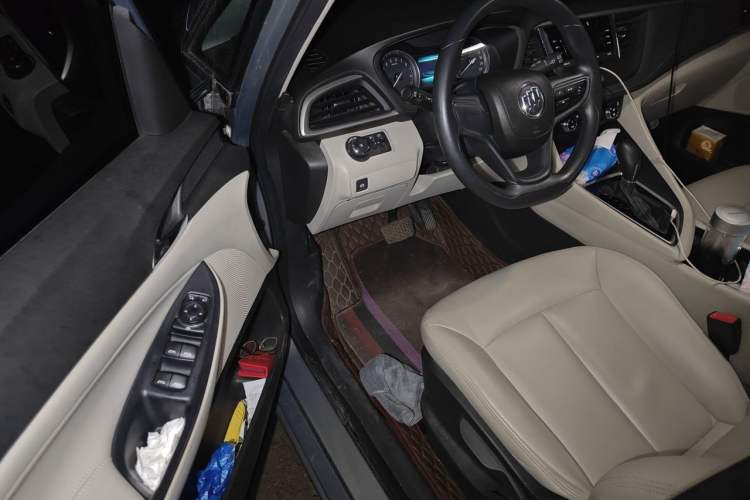 Used Buick GL6 2019 18T 6-Seater Elite Version China VI Standard Driver Seat