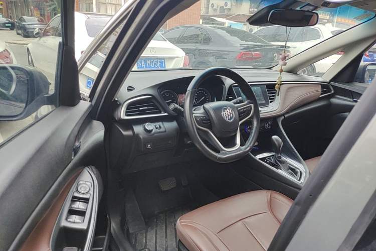Used Buick GL6 2019 18T 6-Seater Connected Luxury Version China VI Standard Driver Seat