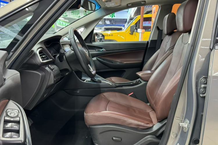 Used Buick GL6 2019 18T 6-Seater Connected Luxury Version China V Standard Interior 2