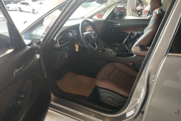 Used Buick GL6 2019 18T 6-Seater Connected Luxury Version China VI Standard Interior 3