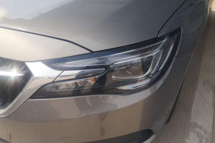 Used Buick GL6 2019 18T 6-Seater Connected Luxury Version China VI Standard Left Front Headlight