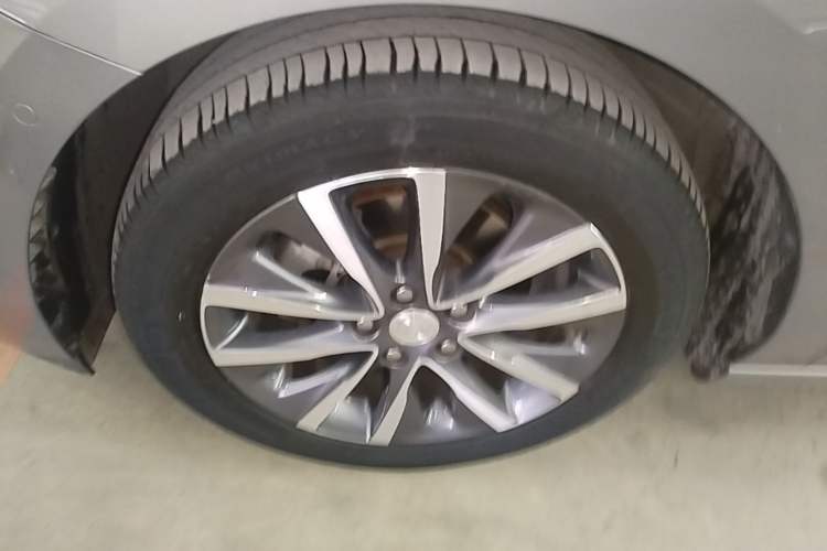 Used Buick GL6 2019 18T 6-Seater Connected Luxury Version China VI Standard Left Front Wheel Hub