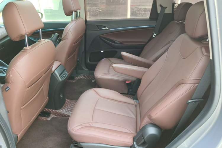 Used Buick GL6 2019 18T 6-Seater Connected Luxury Version China VI Standard Left Rear Seat