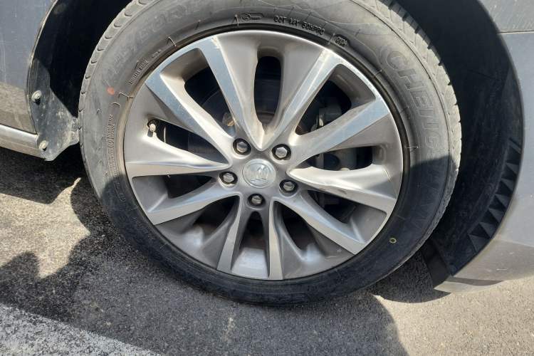 Used Buick GL6 2019 18T 6-Seater Connected Luxury Version China VI Standard Right Front Wheel Hub
