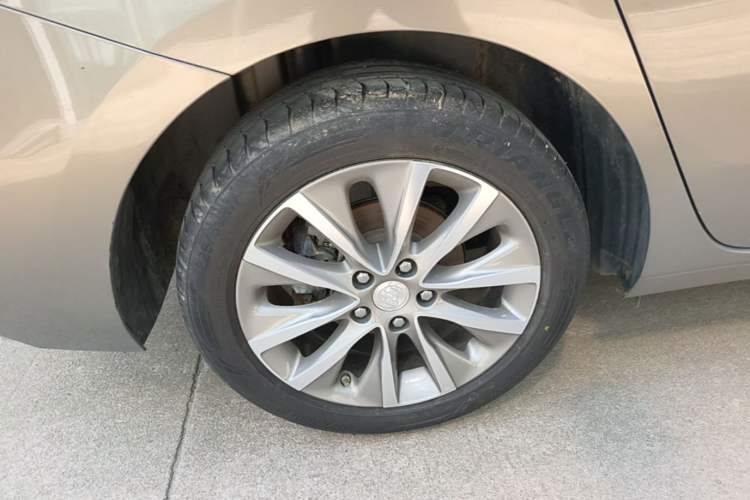 Used Buick GL6 2019 18T 6-Seater Connected Luxury Version China VI Standard Right Rear Wheel Hub