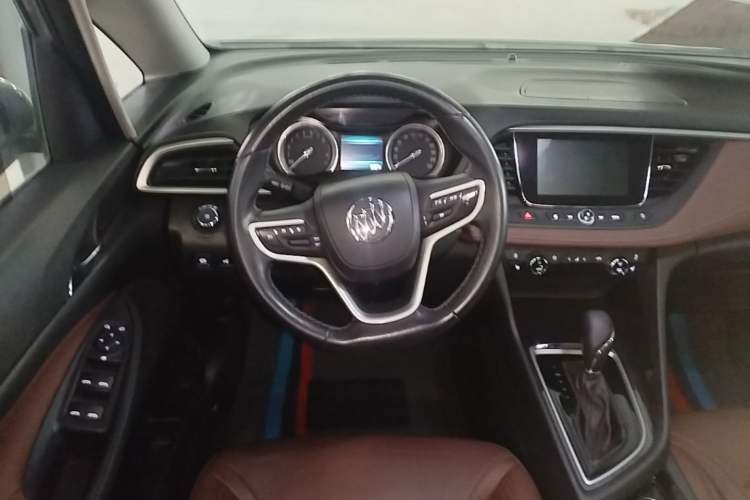 Used Buick GL6 2019 18T 6-Seater Connected Luxury Version China VI Standard Steering Wheel
