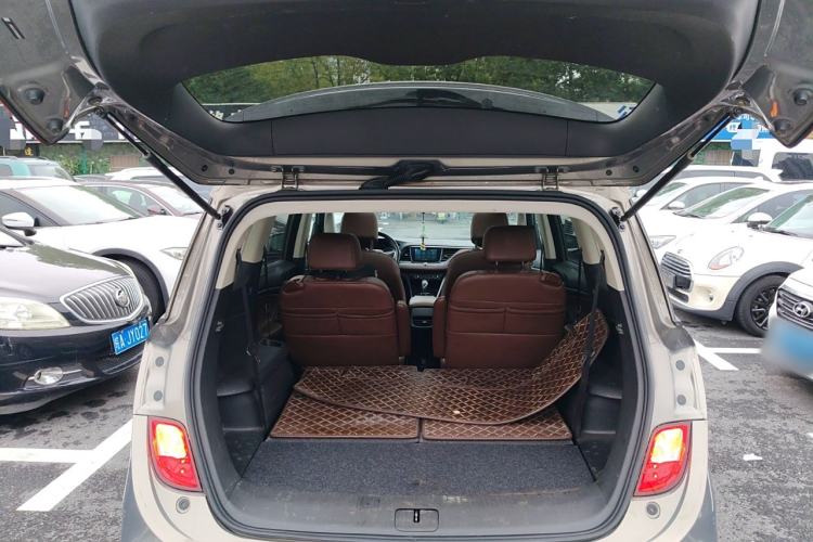 Used Buick GL6 2019 18T 6-Seater Connected Luxury Version China VI Standard Trunk
