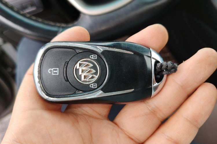 Used Buick GL6 2019 18T 6-Seater Connected Luxury Version China VI Standard Vehicle Key