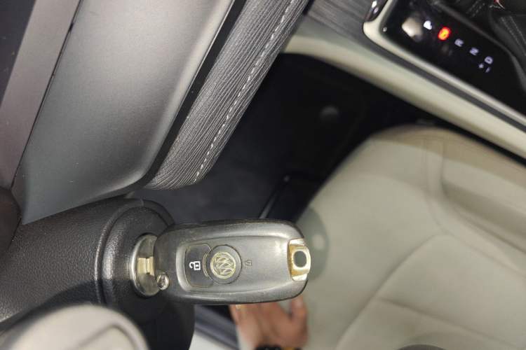 Used Buick GL6 2019 18T 6-Seater Elite Version China VI Standard Vehicle Key