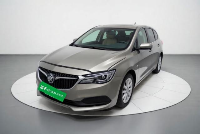 Używany Buick GL6 2019 18T 6-Seater Elite Version China V Standard