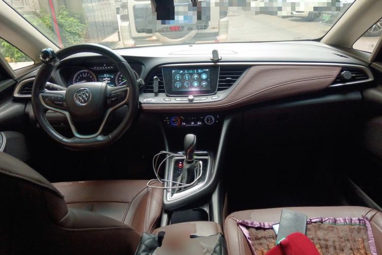 Used Buick GL6 2019 18T 6-Seater Connected Luxury Version China VI Standard Center Console