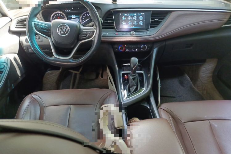 Used Buick GL6 2019 18T 6-Seater Connected Luxury Version China VI Standard Center Console